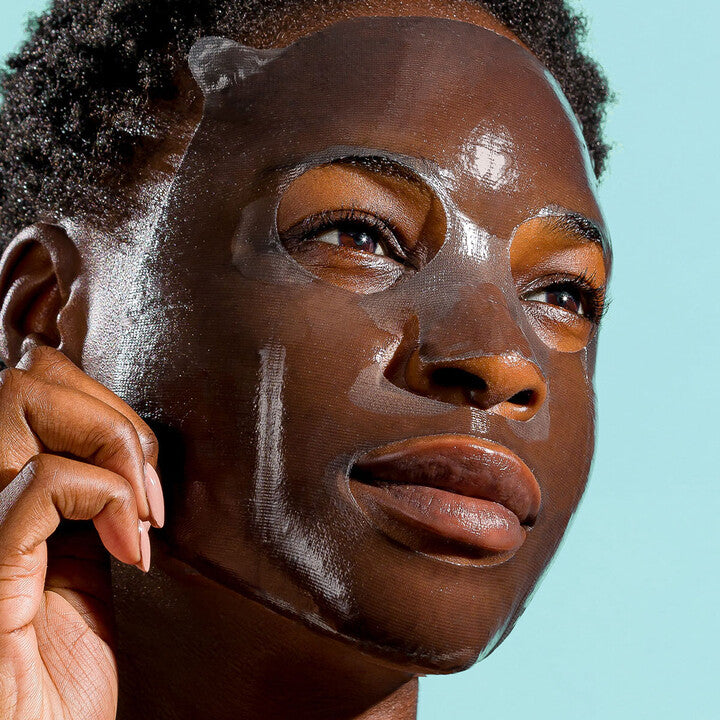 Model wearing I MASK Hydrating Hydrogel Sheet Mask